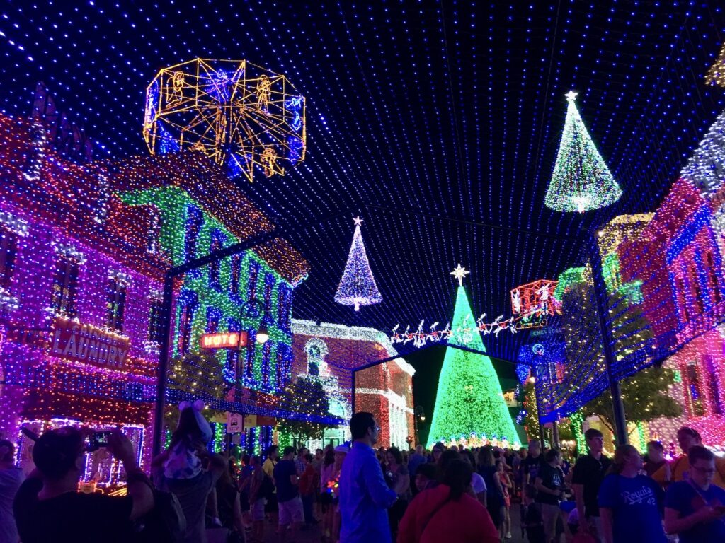 Osborne Spectacle of Dancing Lights